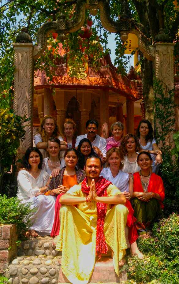 200 hour yoga teacher training india YogAnga Retreat at Sri Santosh